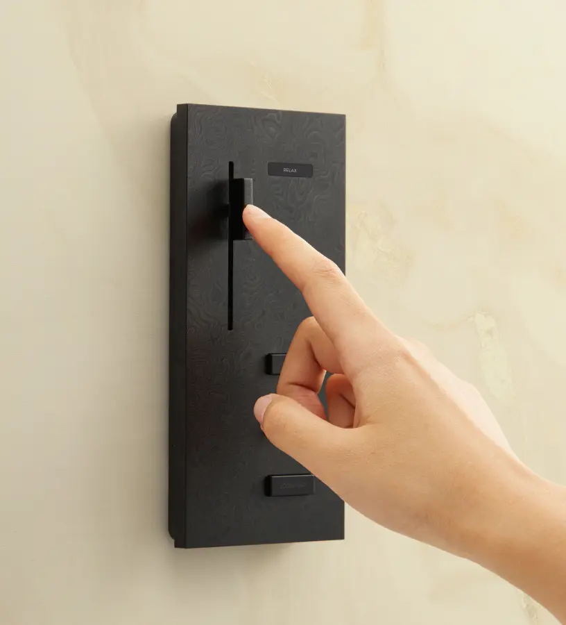 SUBLIME black keypad with tactile room controls